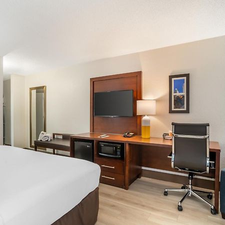 Comfort Inn Charlotte Airport Uptown Εξωτερικό φωτογραφία