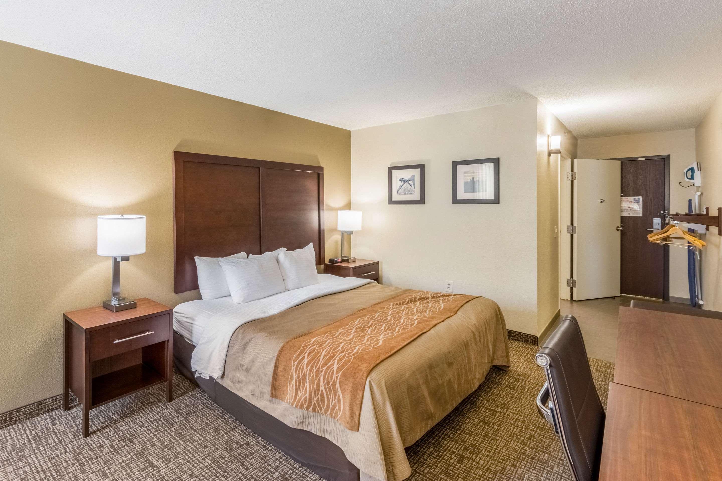 Comfort Inn Charlotte Airport Uptown Εξωτερικό φωτογραφία