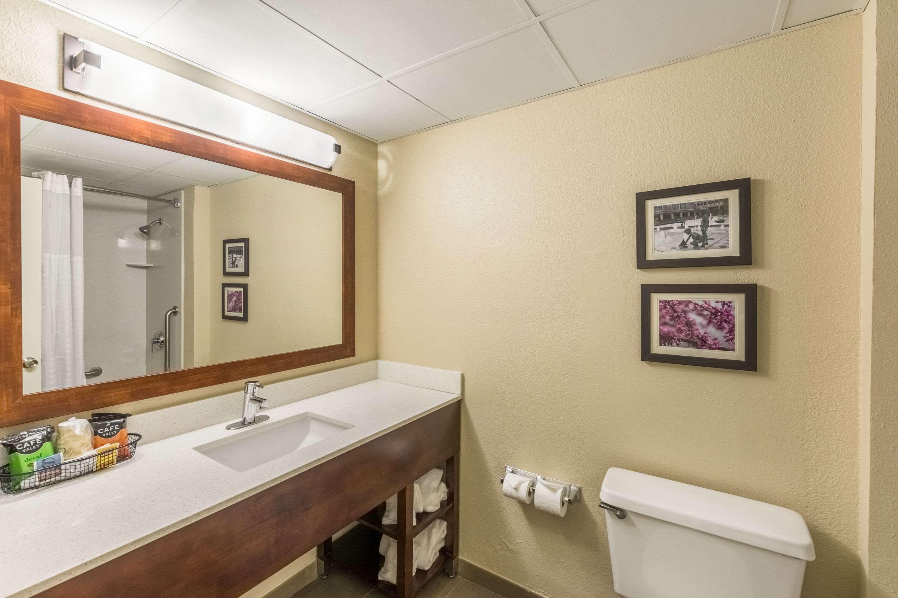 Comfort Inn Charlotte Airport Uptown Εξωτερικό φωτογραφία
