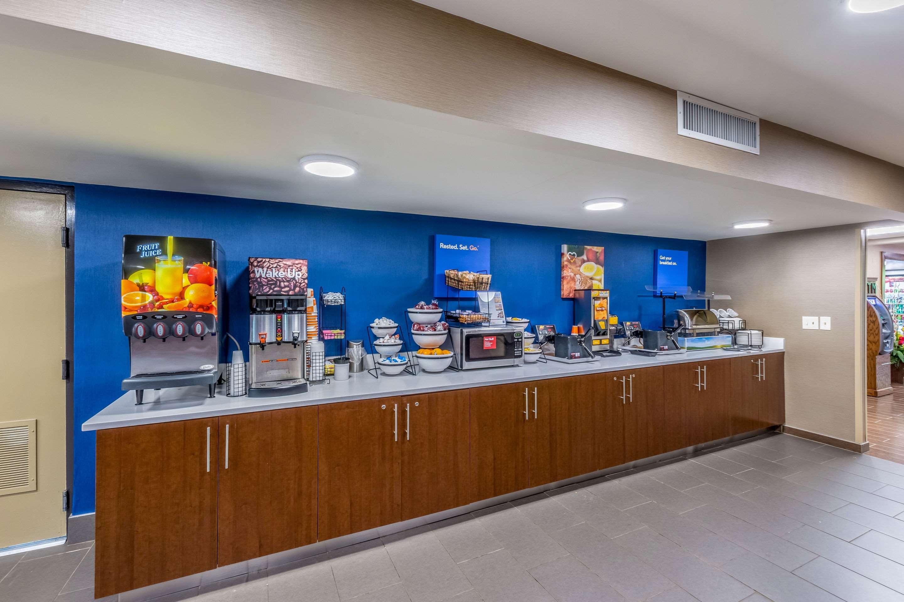 Comfort Inn Charlotte Airport Uptown Εξωτερικό φωτογραφία