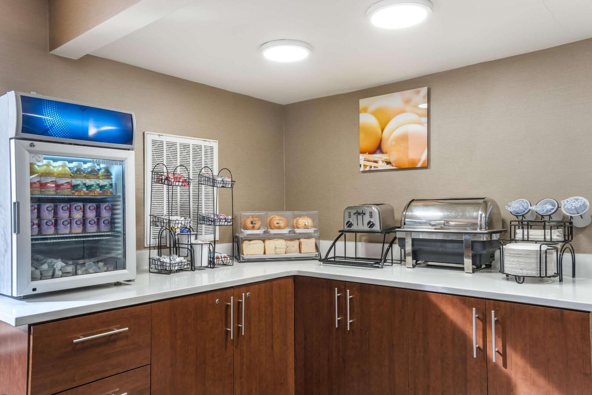 Comfort Inn Charlotte Airport Uptown Εξωτερικό φωτογραφία