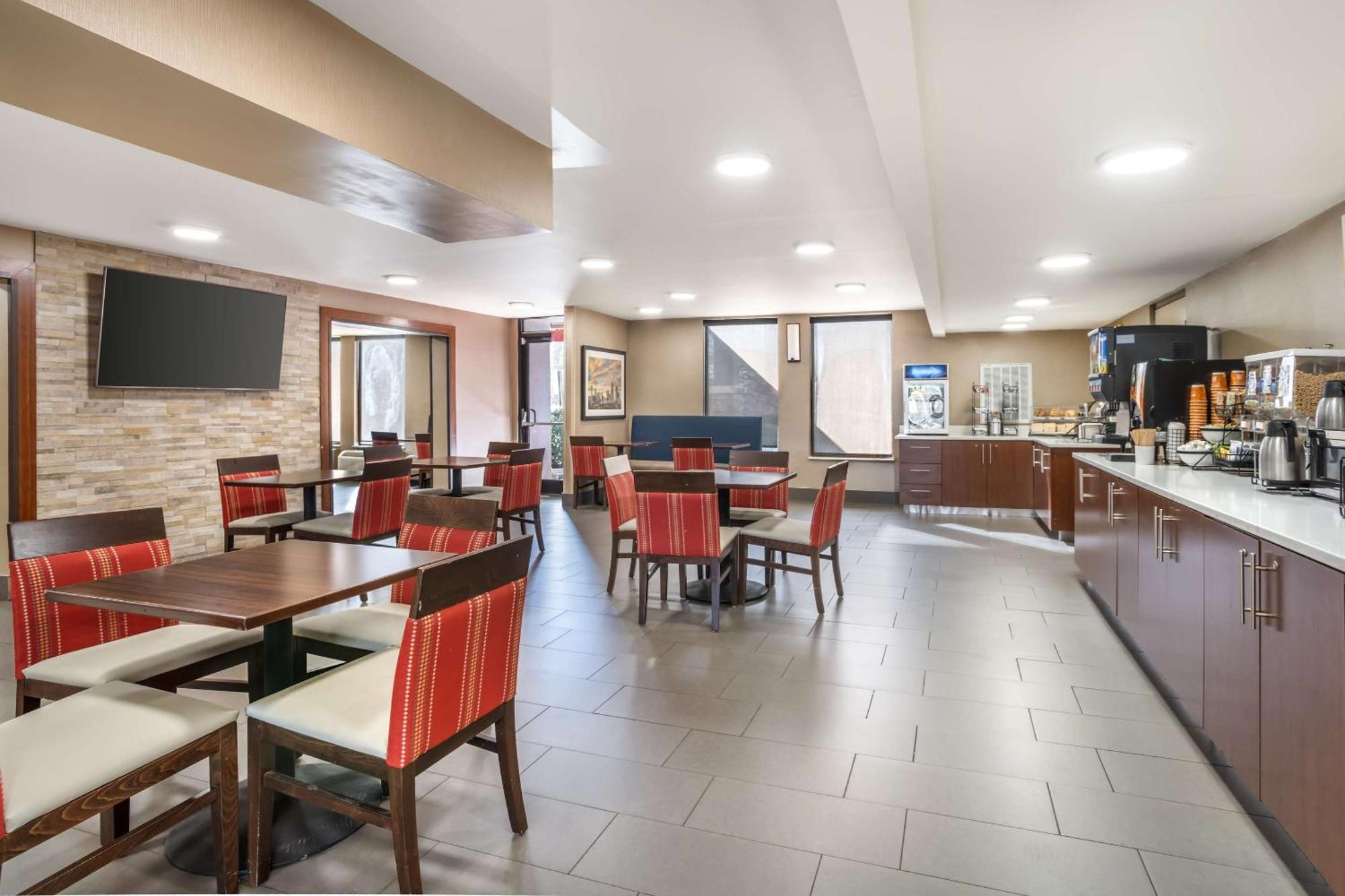 Comfort Inn Charlotte Airport Uptown Εξωτερικό φωτογραφία