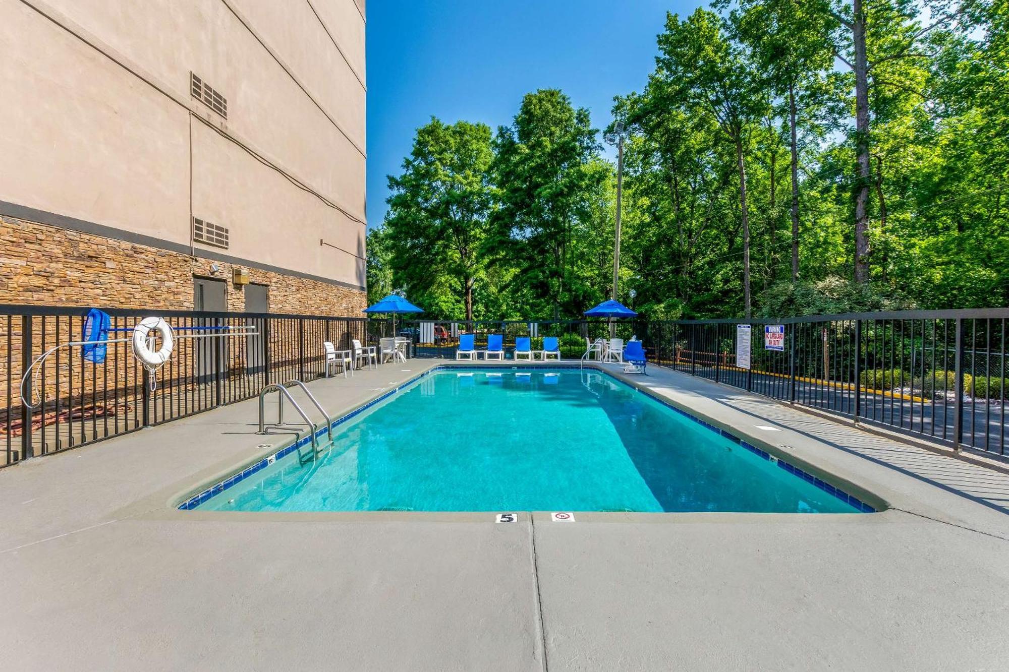 Comfort Inn Charlotte Airport Uptown Εξωτερικό φωτογραφία