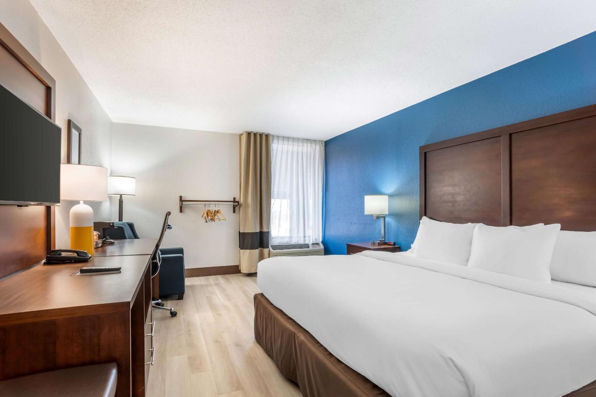 Comfort Inn Charlotte Airport Uptown Εξωτερικό φωτογραφία